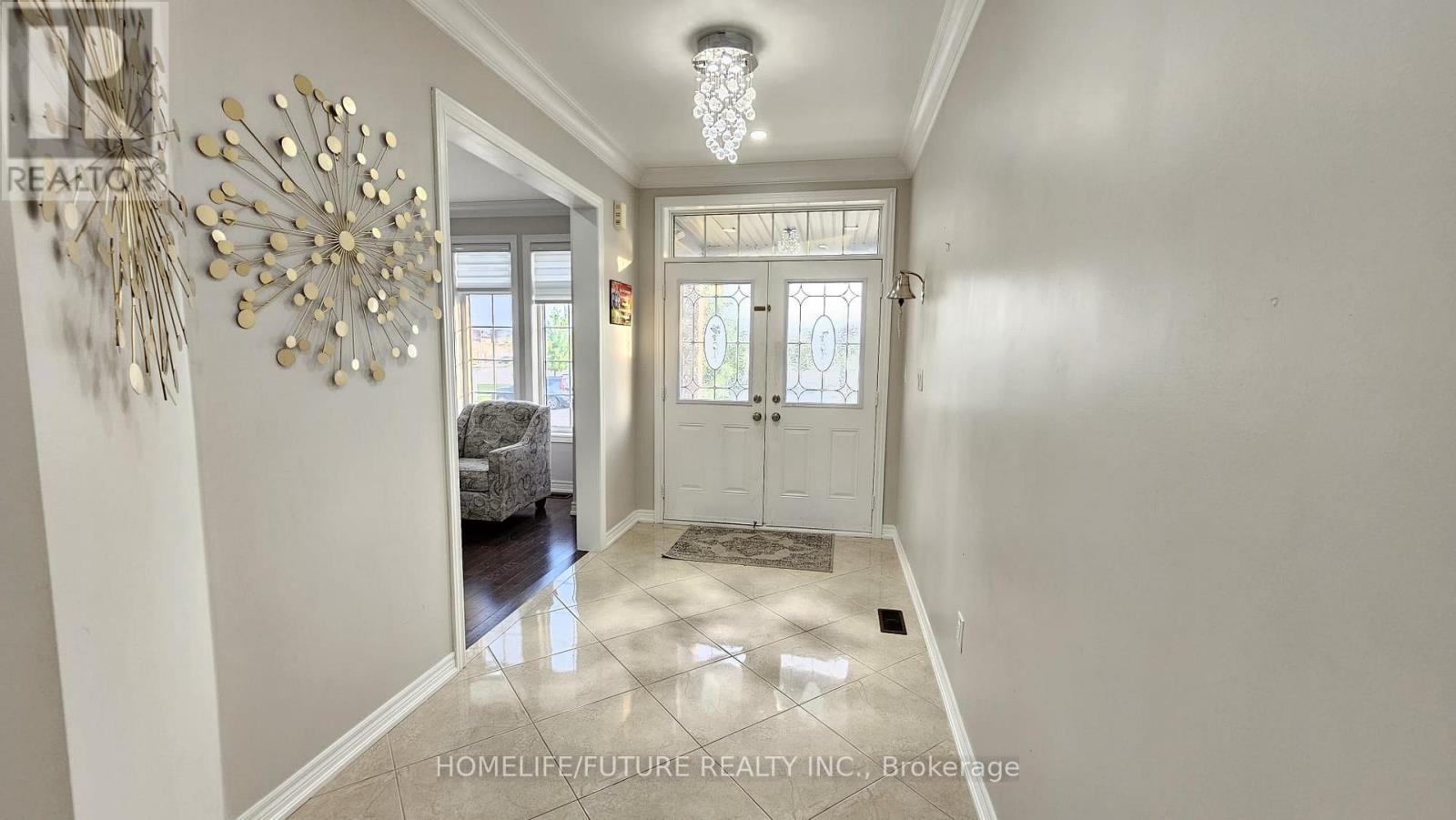 77 Martin Byrne Drive, Brampton, Ontario  L6P 4C7 - Photo 6 - W12731274