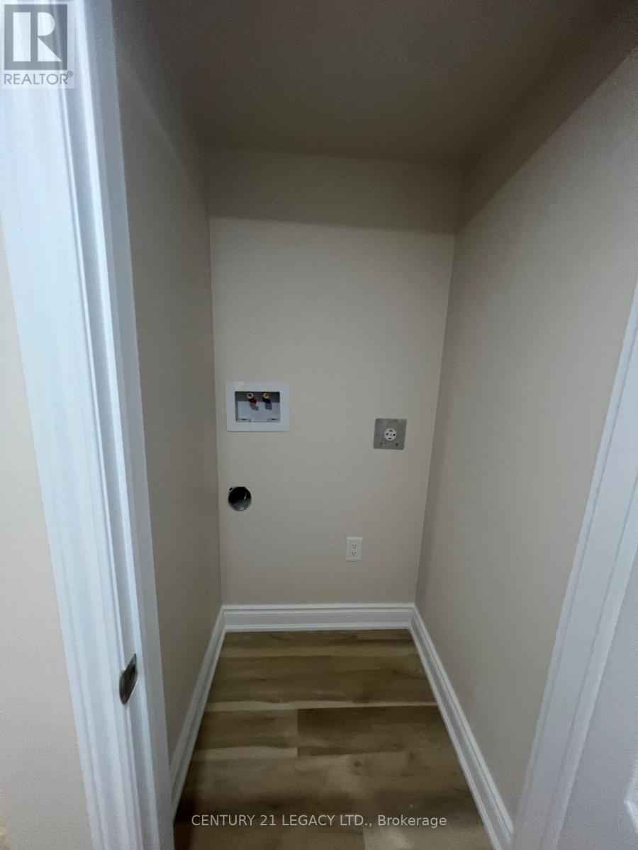 146 Adventura Road, Brampton, Ontario  L7A 5A7 - Photo 12 - W12731286