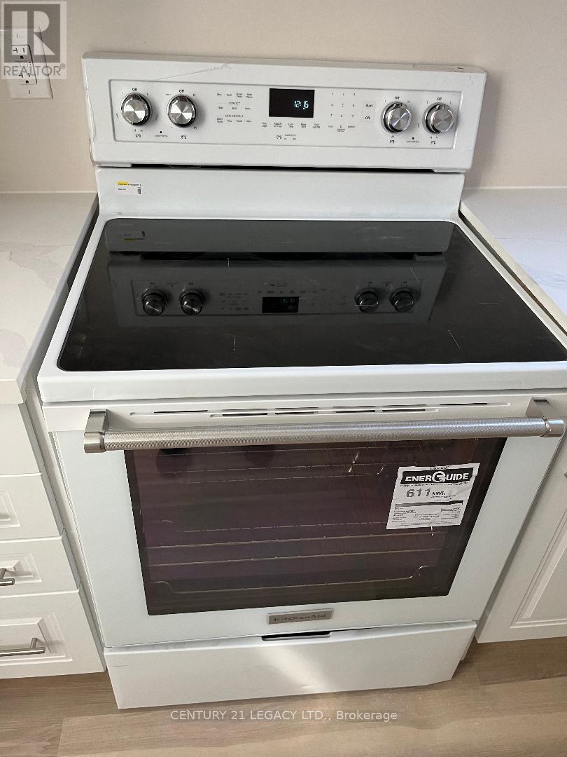 146 Adventura Road, Brampton, Ontario  L7A 5A7 - Photo 8 - W12731286