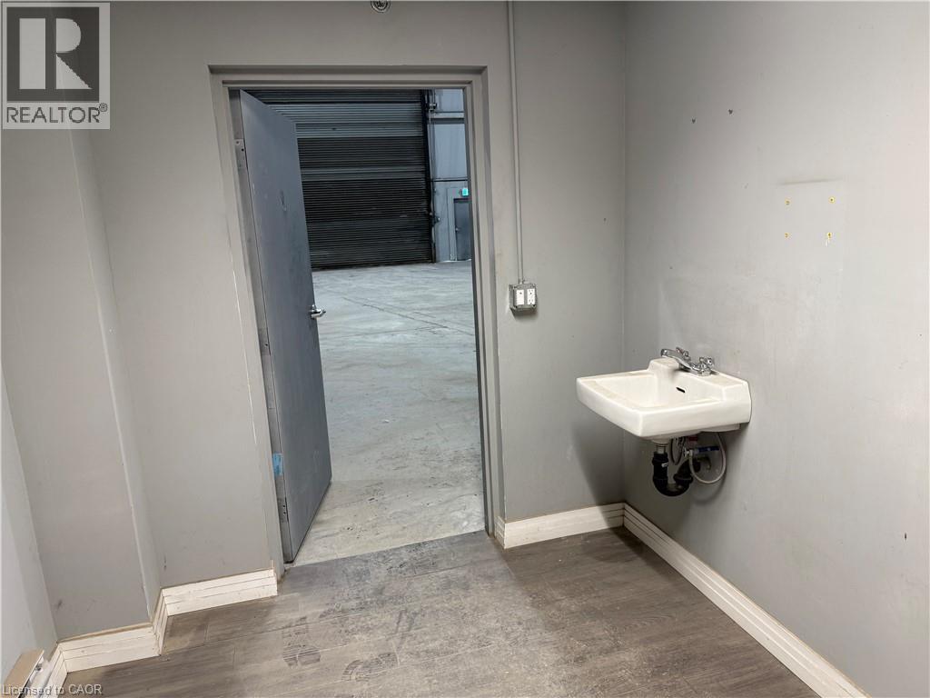 4256 Carroll Avenue Unit# 11, Niagara Falls, Ontario  L2E 7J2 - Photo 6 - 40800079