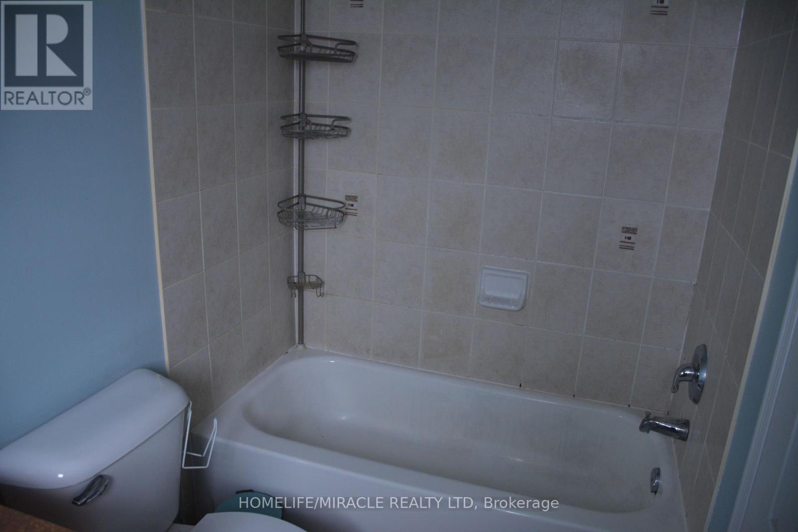 22 Sugarberry Drive, Brampton, Ontario  L6X 0K2 - Photo 15 - W12532748