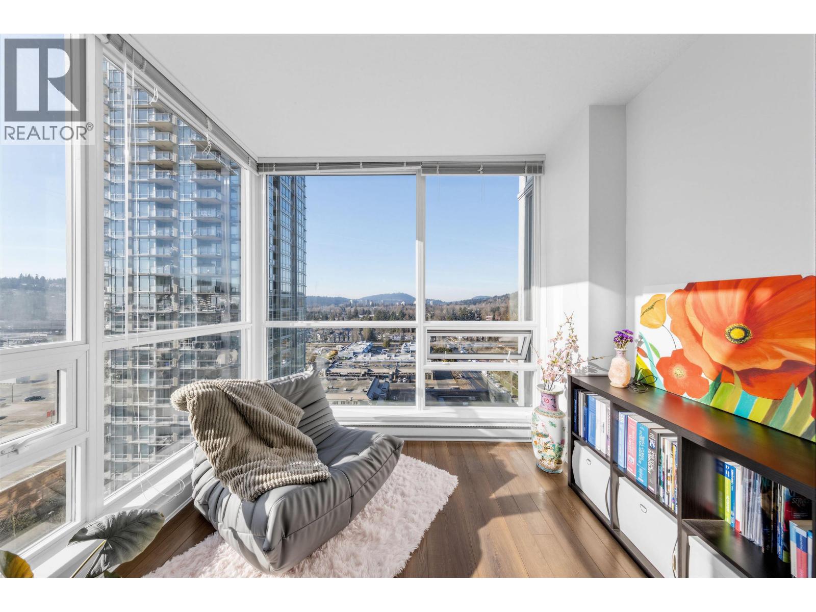 1901 2968 Glen Drive, Coquitlam, British Columbia  V3B 0C4 - Photo 18 - R3083462