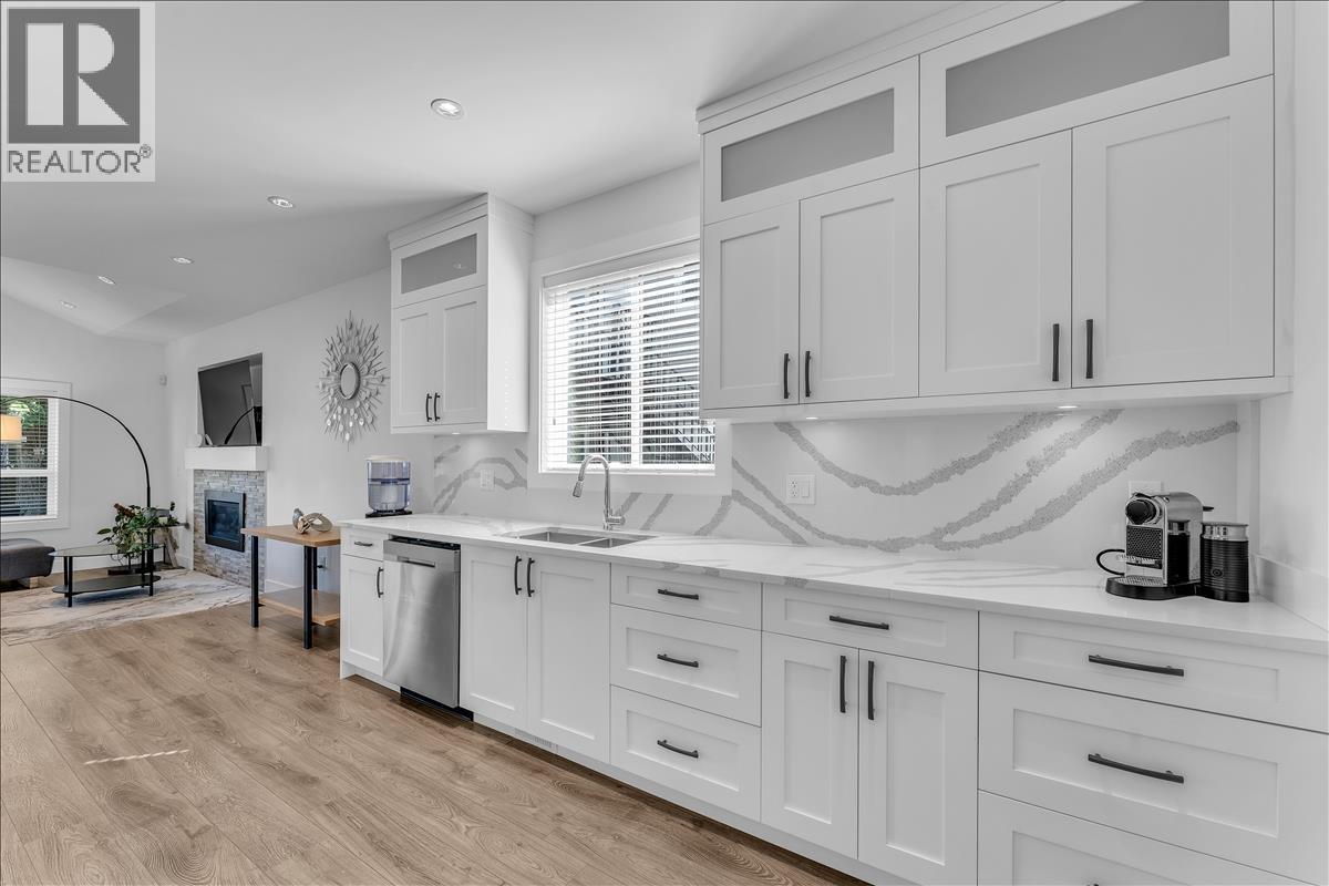 7430 Canada Way, Burnaby, British Columbia  V3N 3J6 - Photo 12 - R3083517