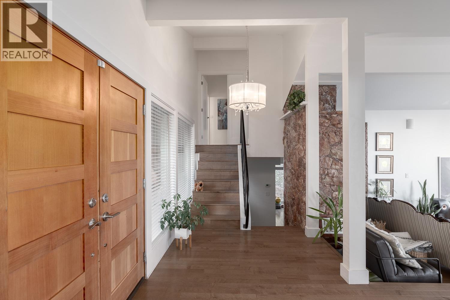 1448 Sandhurst Place, West Vancouver, British Columbia  V7S 2P3 - Photo 17 - R3083516