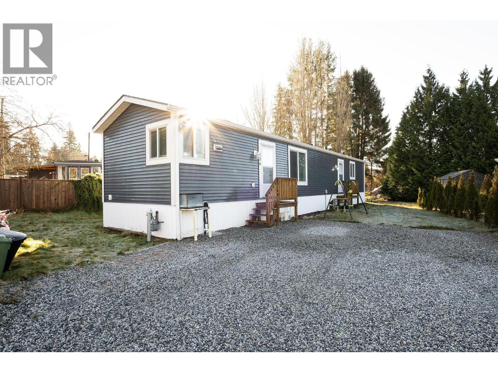 139 1413 Sunshine Coast Highway, Gibsons, British Columbia  V0N 1V5 - Photo 22 - R3083519