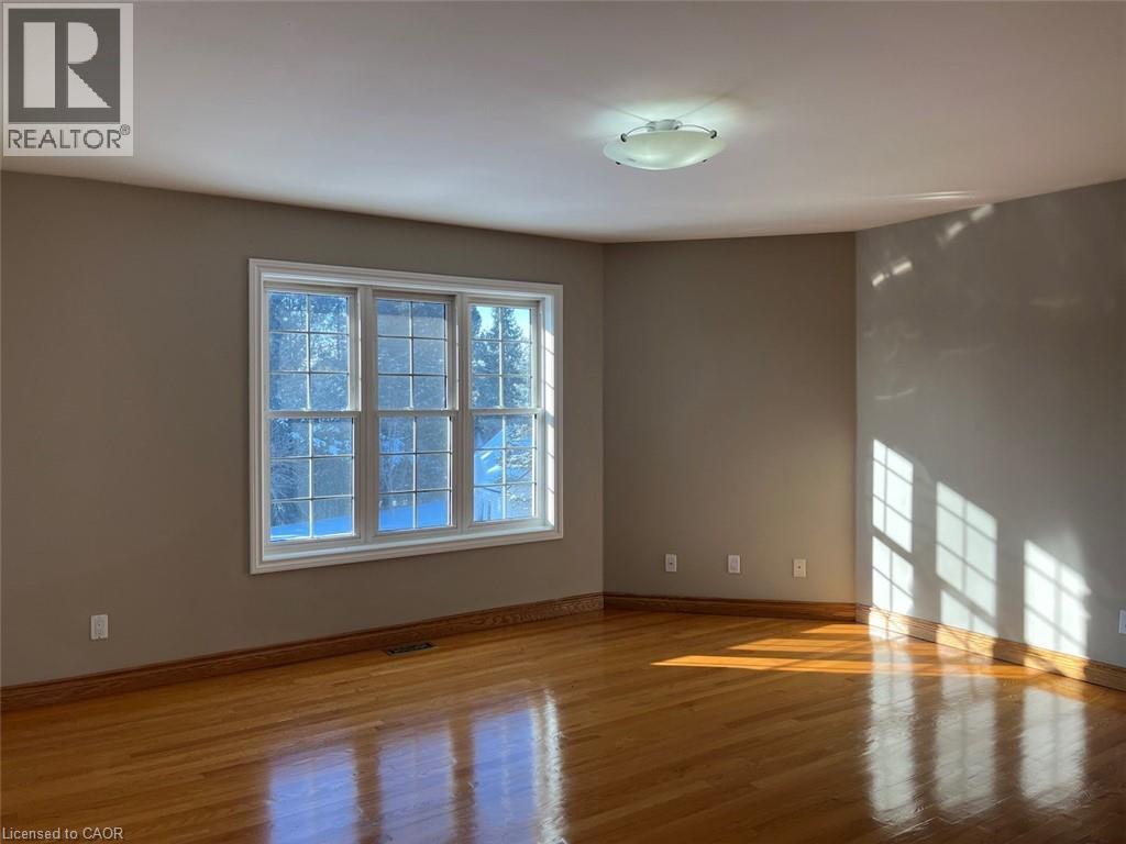 15 Royal York Court Unit# Upper, St. George, Ontario  N0E 1N0 - Photo 19 - 40801050