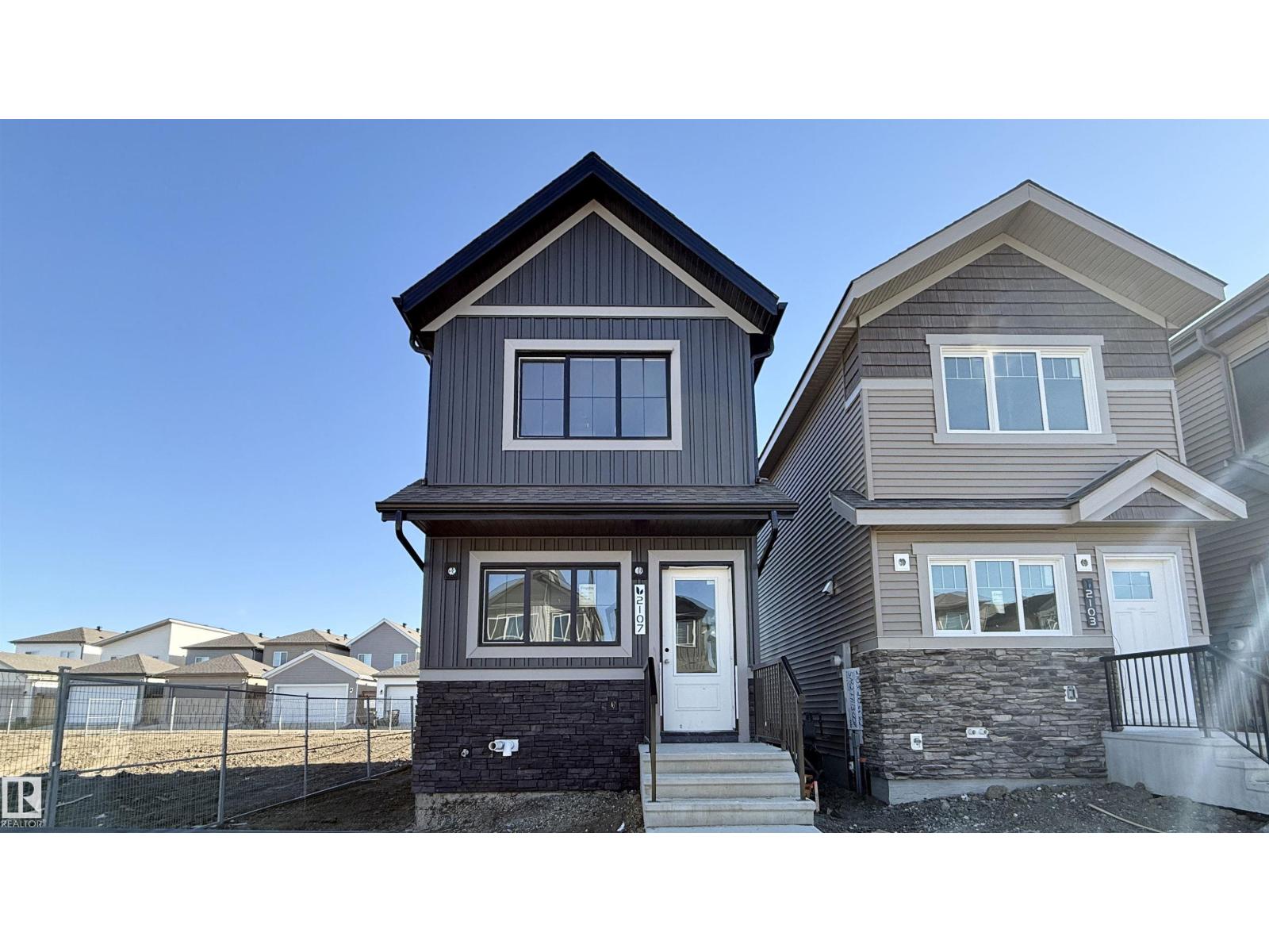 2119 210 ST NW, Edmonton, Alberta