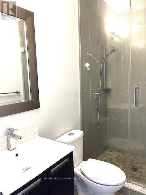 Upper - 220 Ossington Avenue, Toronto, Ontario  M6J 2Z9 - Photo 8 - C12731304