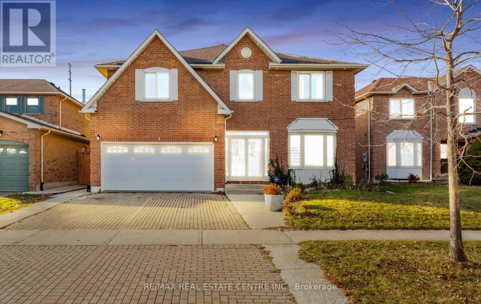 34 CORKETT DRIVE S, Brampton, Ontario