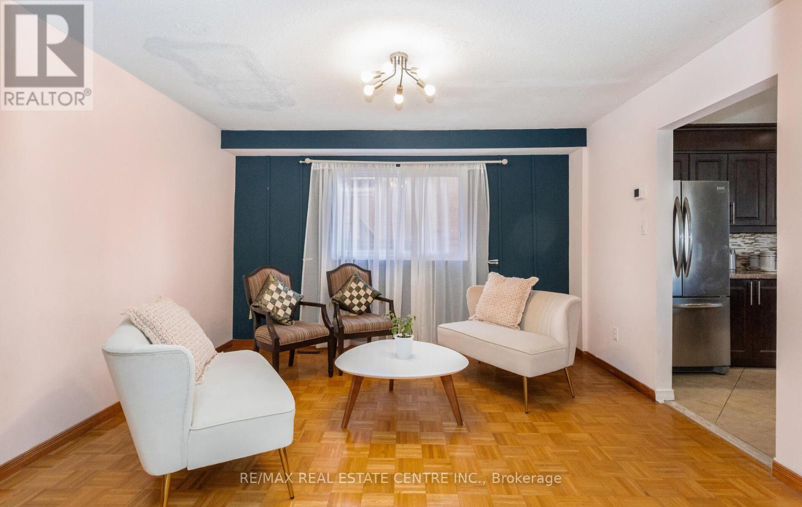 34 Corkett Drive S, Brampton, Ontario  L6X 3G9 - Photo 12 - W12731296