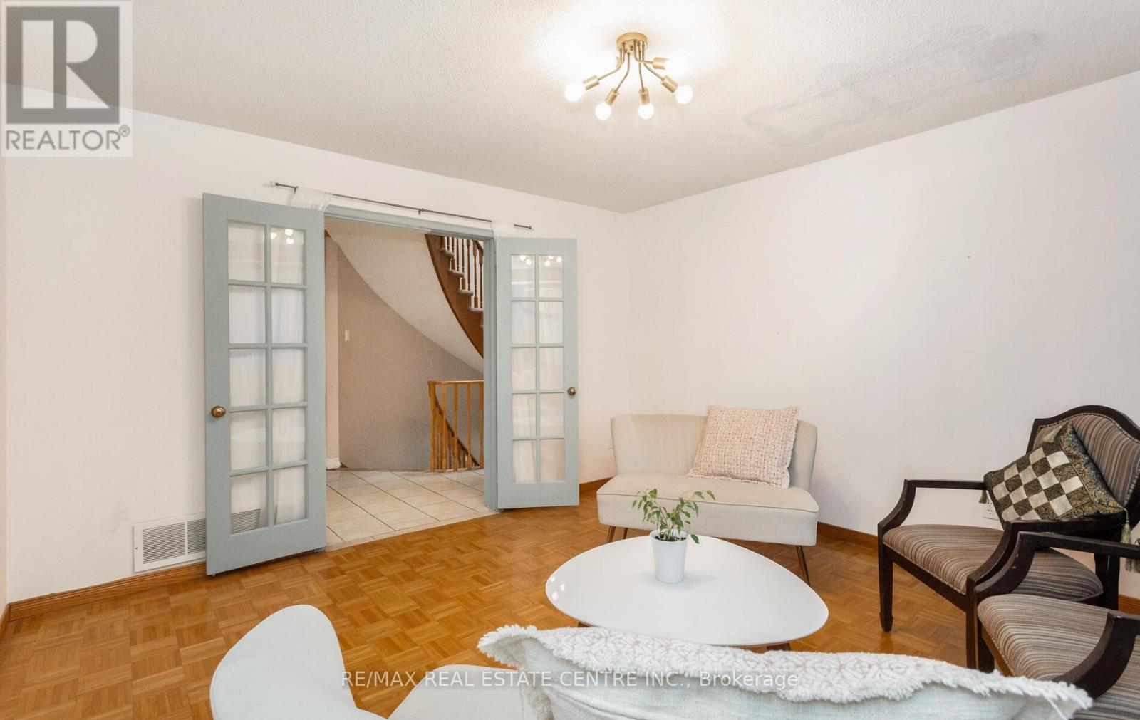 34 Corkett Drive S, Brampton, Ontario  L6X 3G9 - Photo 15 - W12731296