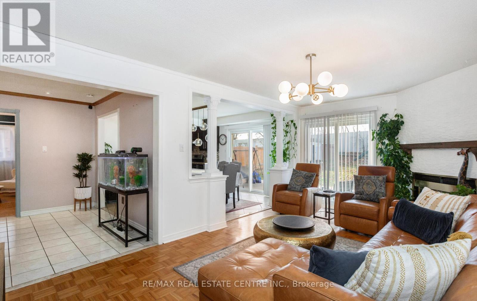 34 Corkett Drive S, Brampton, Ontario  L6X 3G9 - Photo 18 - W12731296