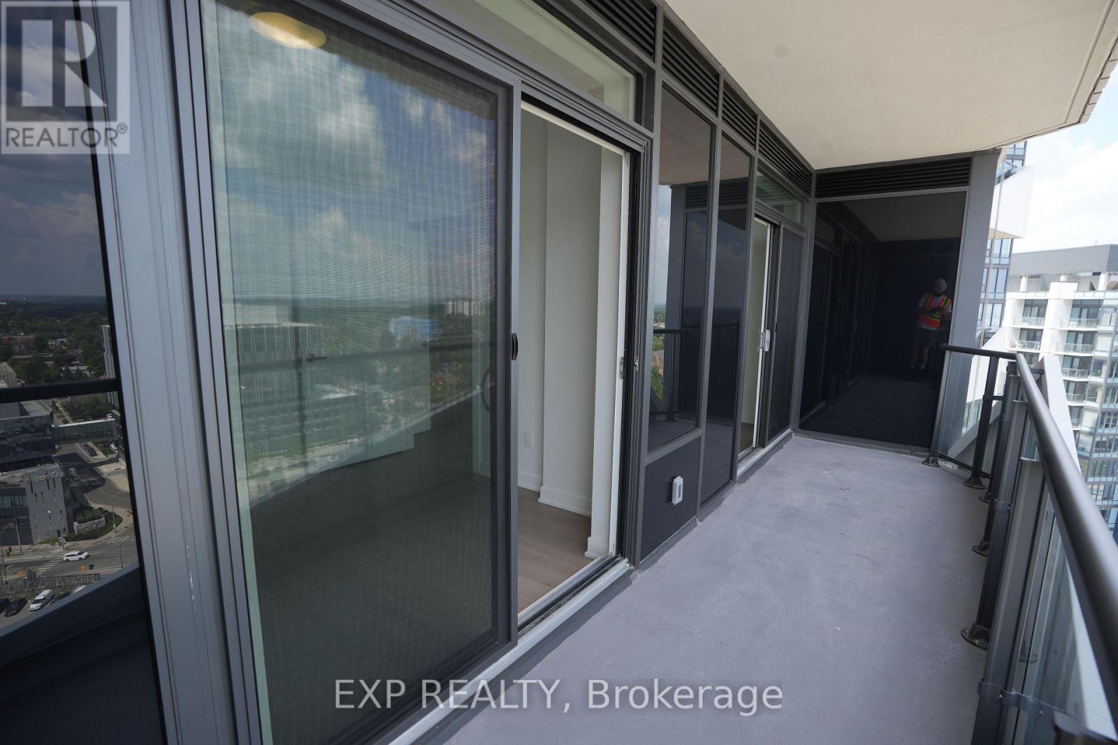 2011 - 25 Wellington Street S, Kitchener, Ontario  N2G 0G5 - Photo 13 - X12731306