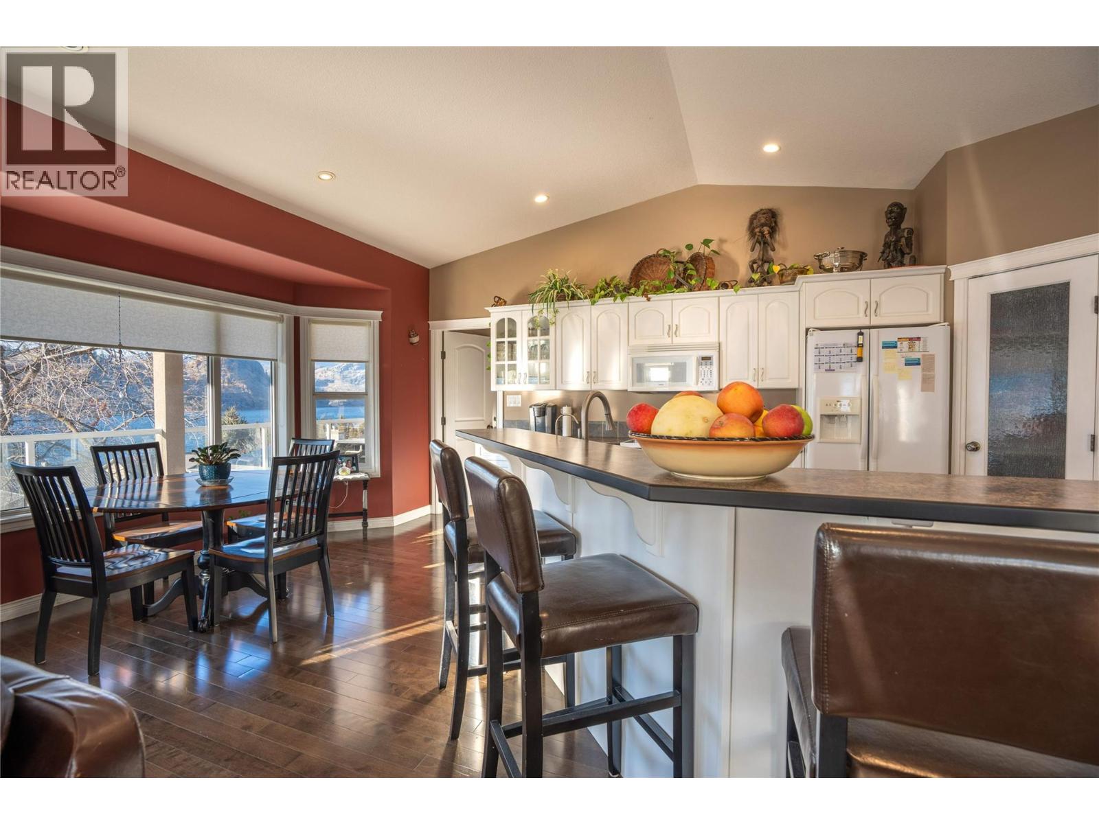 434 Eastside Road, Okanagan Falls, British Columbia  V0H 1R5 - Photo 11 - 10373820