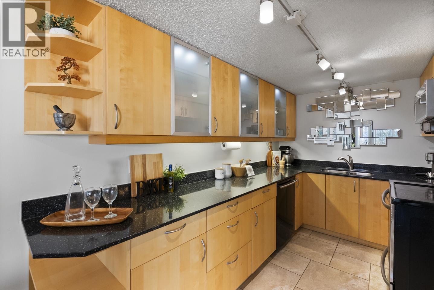 5 7307 Montecito Drive, Burnaby, British Columbia  V5A 1R2 - Photo 9 - R3080920