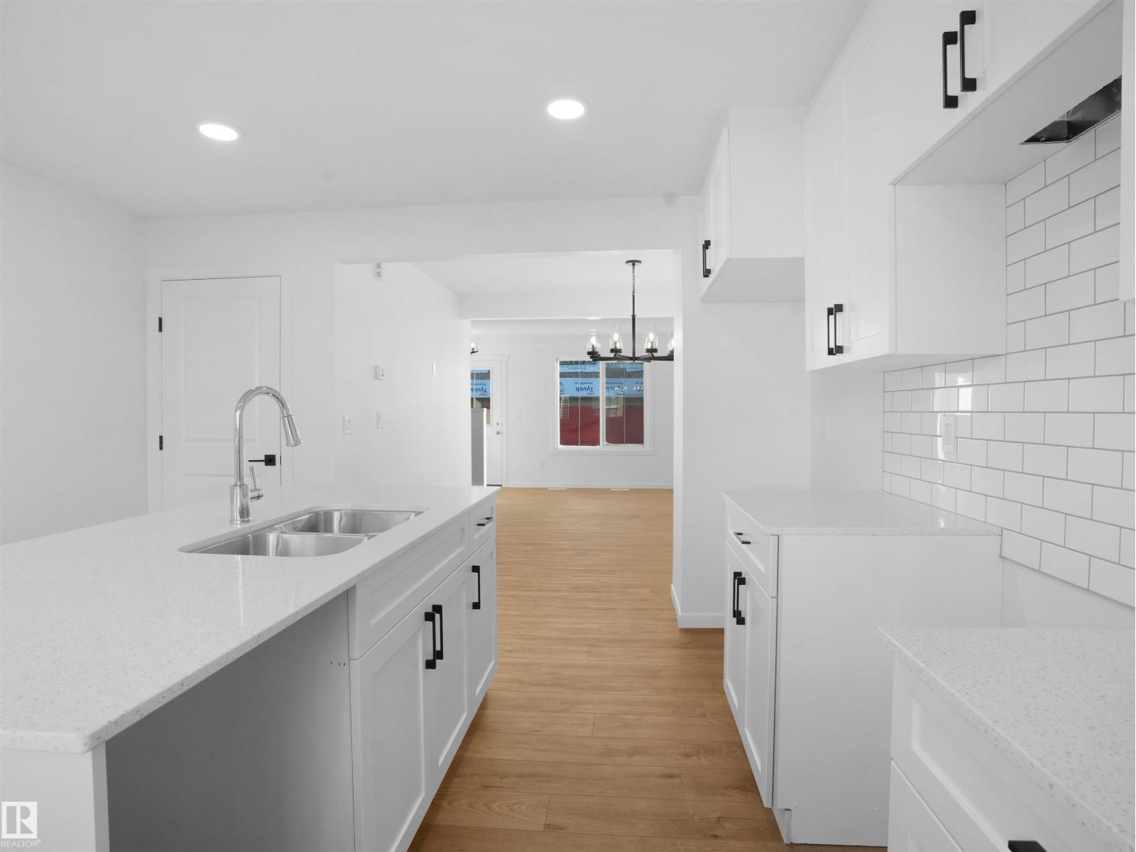 2 18640 18 Av Nw, Edmonton, Alberta  T6M 3E8 - Photo 6 - E4471133