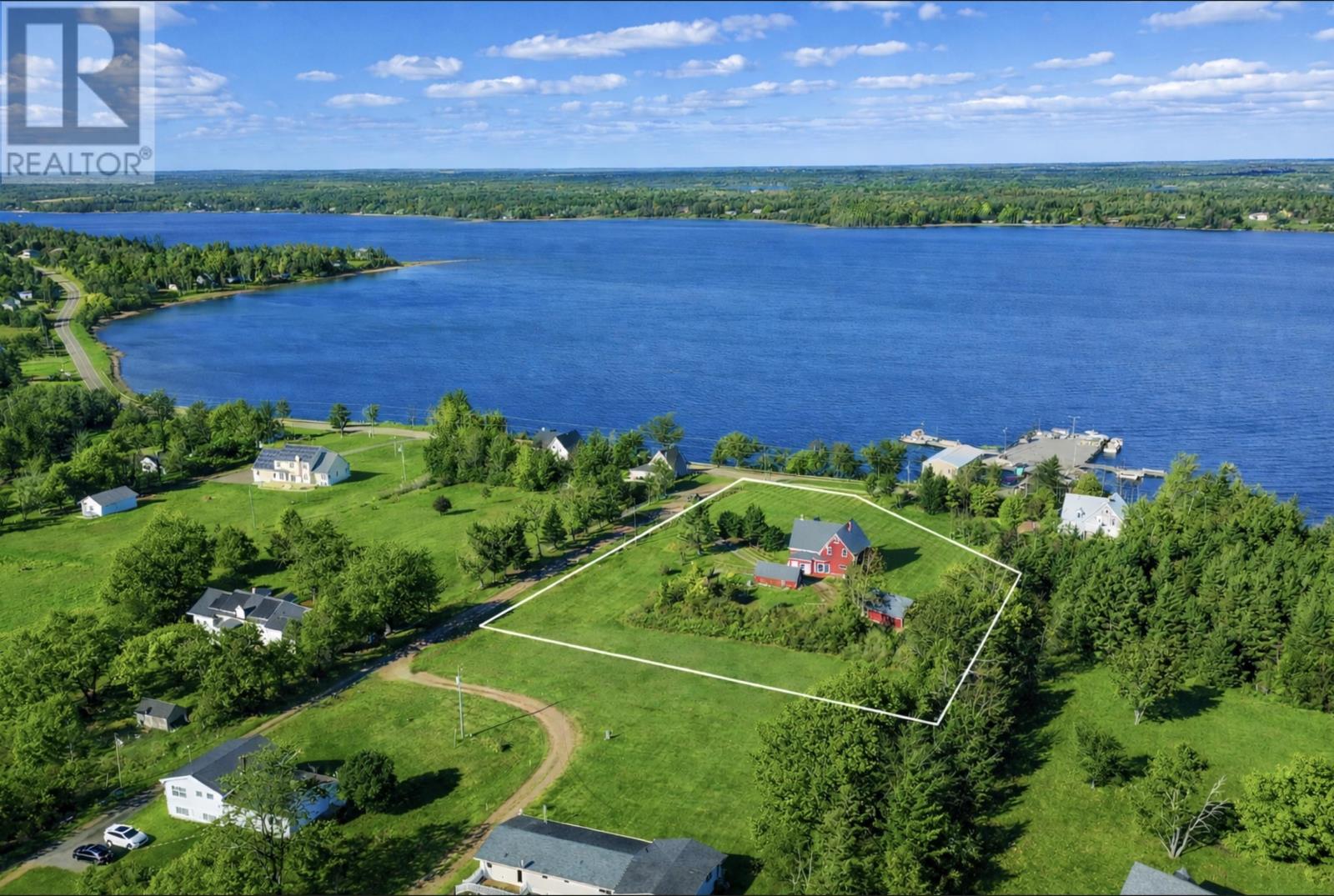 11 Sunset Lane, Lower Montague, Prince Edward Island  C0A 1R0 - Photo 2 - 202527629