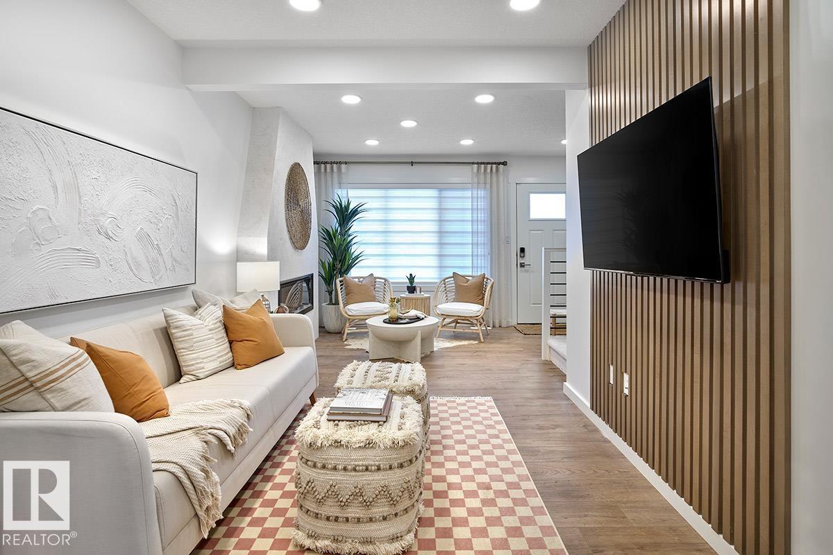 206 Marquis Bv Ne, Edmonton, Alberta  T5Y 4E7 - Photo 3 - E4471134