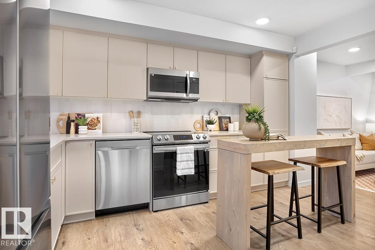 206 Marquis Bv Ne, Edmonton, Alberta  T5Y 4E7 - Photo 4 - E4471134