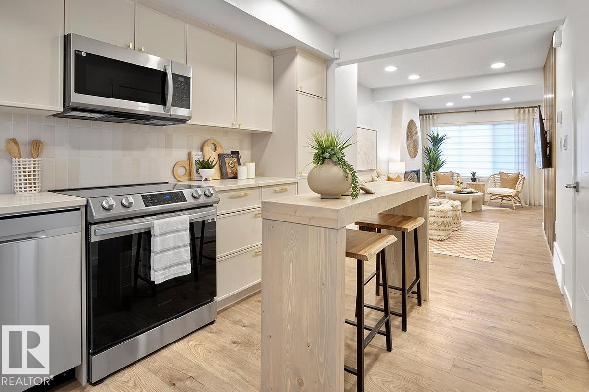 206 Marquis Bv Ne, Edmonton, Alberta  T5Y 4E7 - Photo 5 - E4471134