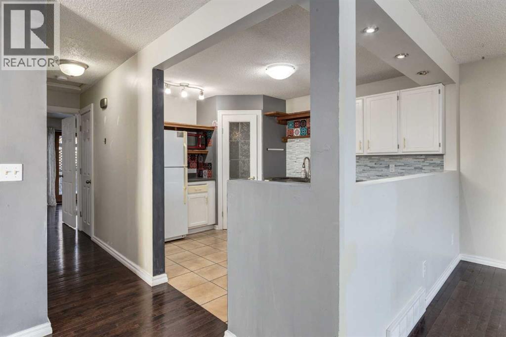 86 Eldorado Road Se, Airdrie, Alberta  T4B 1C1 - Photo 3 - A2277882