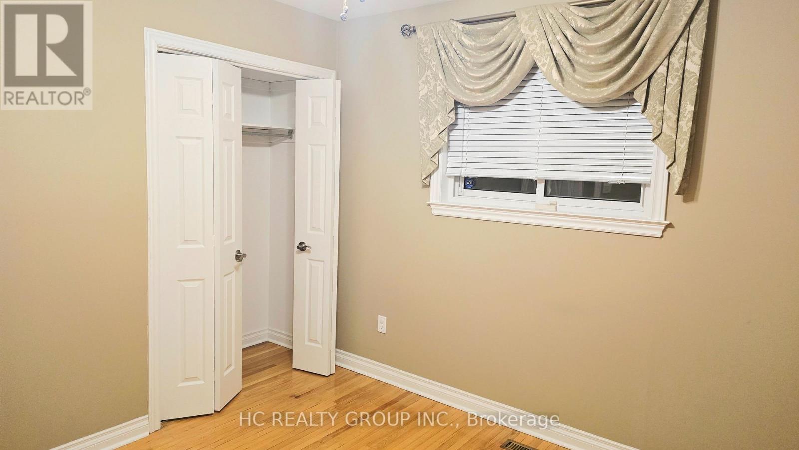 (Main Level) - 3161 Rymal Road, Mississauga, Ontario  L4Y 3B4 - Photo 14 - W12731310