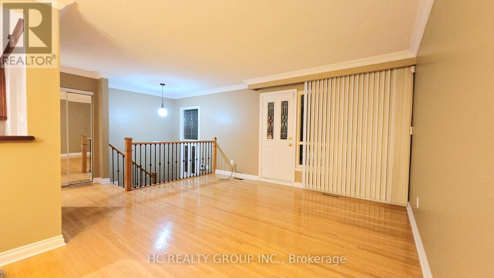 (Main Level) - 3161 Rymal Road, Mississauga, Ontario  L4Y 3B4 - Photo 4 - W12731310