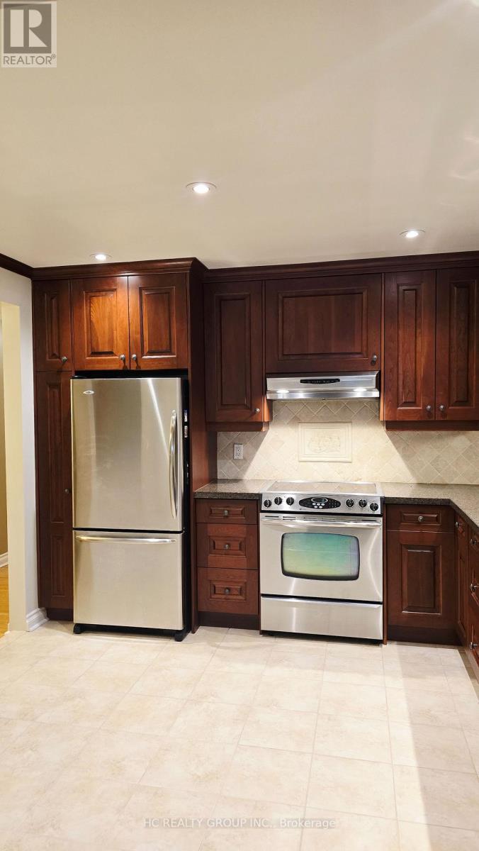 (Main Level) - 3161 Rymal Road, Mississauga, Ontario  L4Y 3B4 - Photo 7 - W12731310