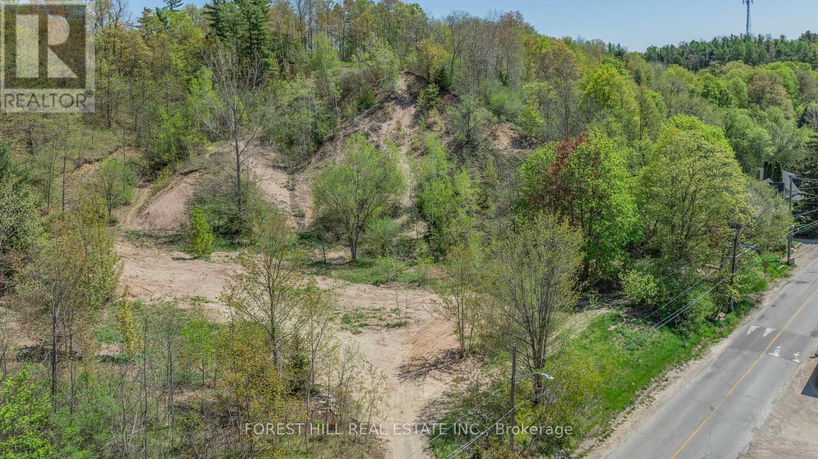 22 Main Street N, Halton Hills, Ontario  L7G 3G8 - Photo 8 - W12731320