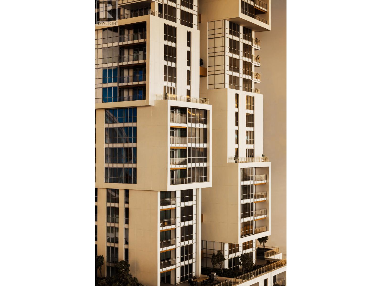 Listing Picture 2 of 8 : 601 1818 ALBERNI STREET, Vancouver / 溫哥華 - 魯藝地產 Yvonne Lu Group - MLS Medallion Club Member