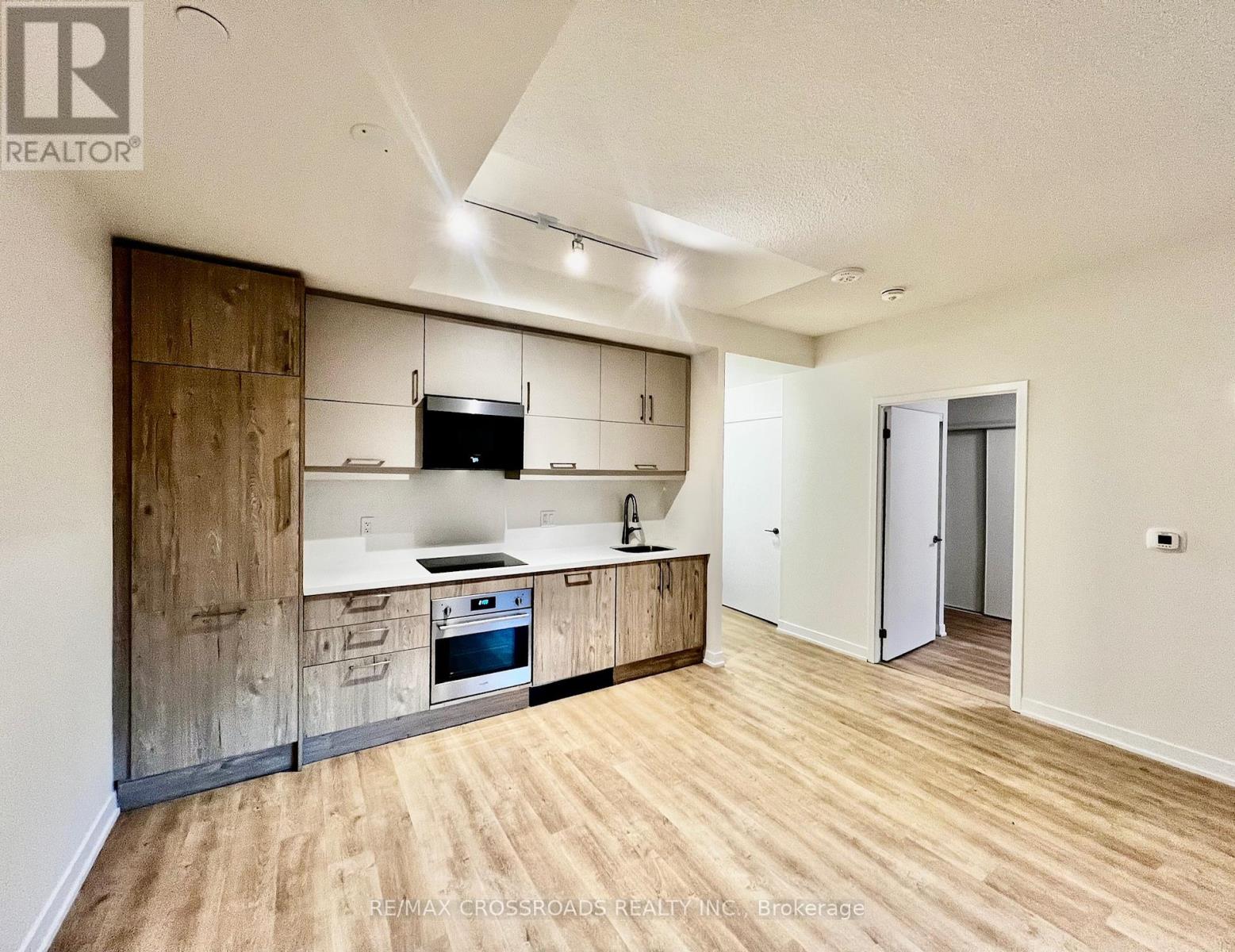 717 - 292 Verdale Crossing, Markham (Unionville), Ontario  L6G 0H6 - Photo 6 - N12710754