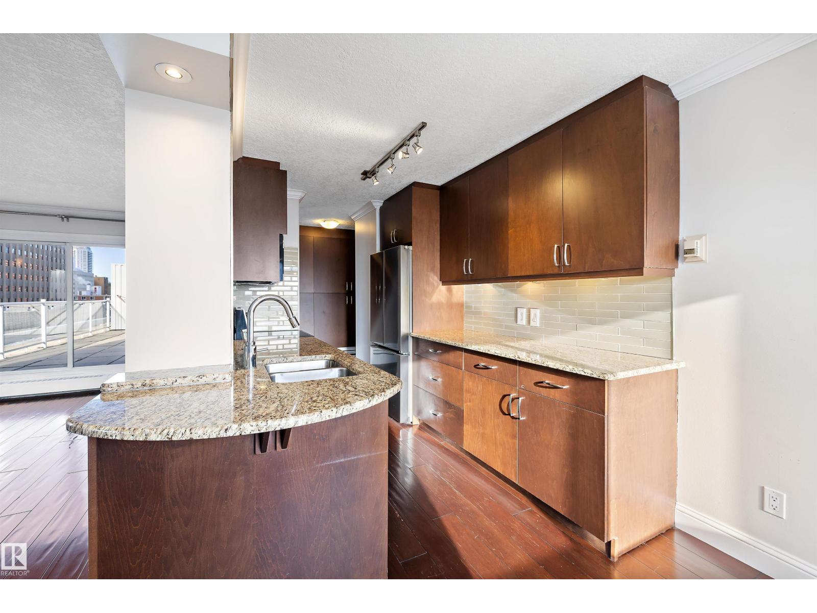 #ph4 9725 106 St Nw, Edmonton, Alberta  T5K 1B5 - Photo 13 - E4470891