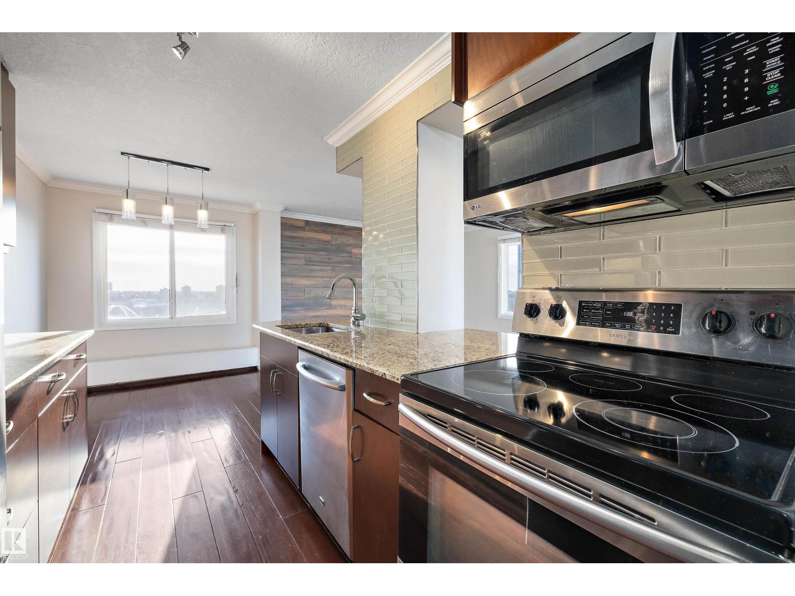 #ph4 9725 106 St Nw, Edmonton, Alberta  T5K 1B5 - Photo 12 - E4470891