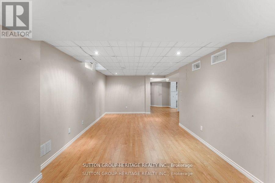 34 Ball Crescent, Whitby, Ontario  L1P 1W6 - Photo 32 - E12587600