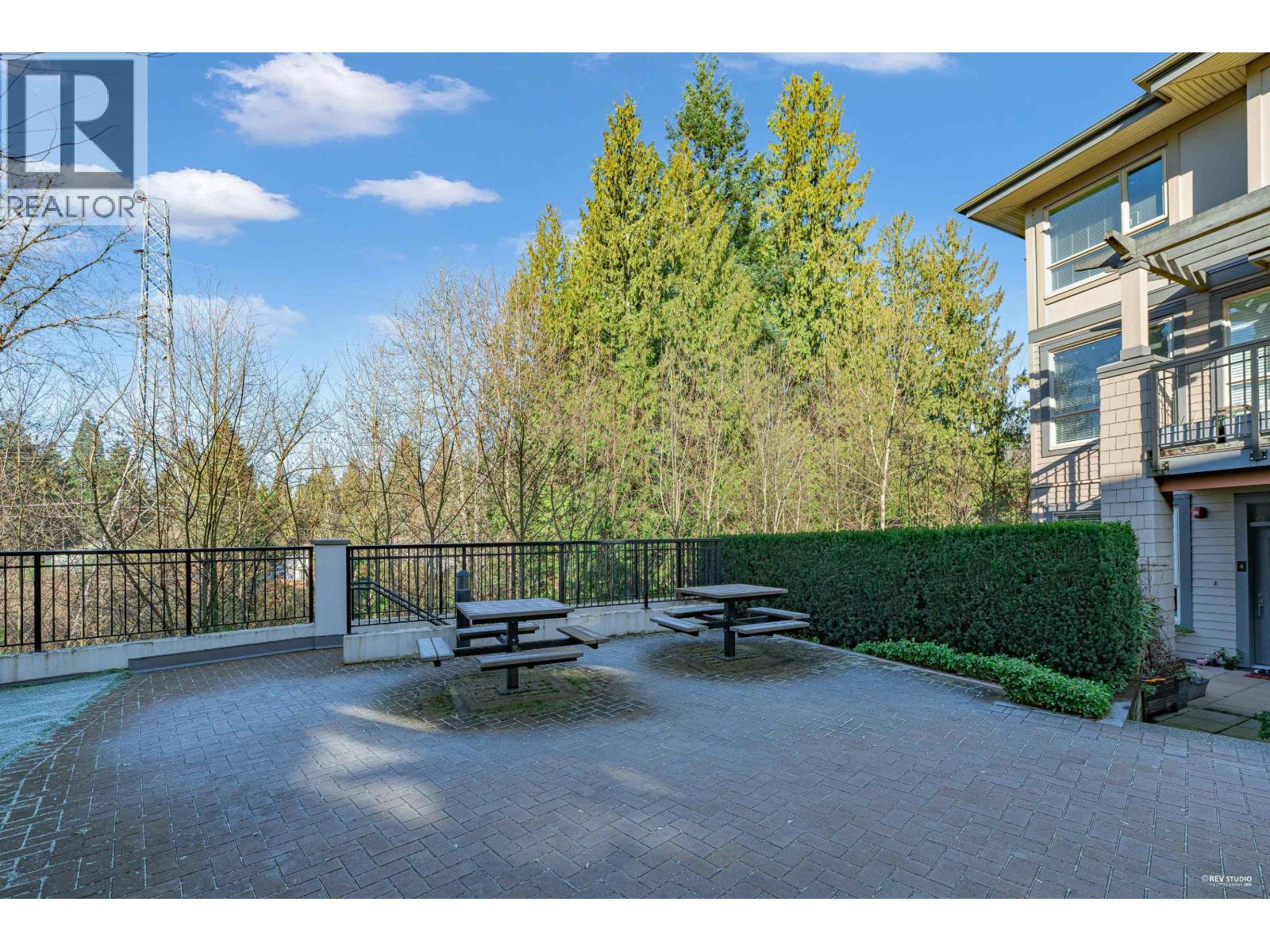 Listing Picture 20 of 24 : 11 3231 NOEL DRIVE, Burnaby / 本拿比 - 魯藝地產 Yvonne Lu Group - MLS Medallion Club Member