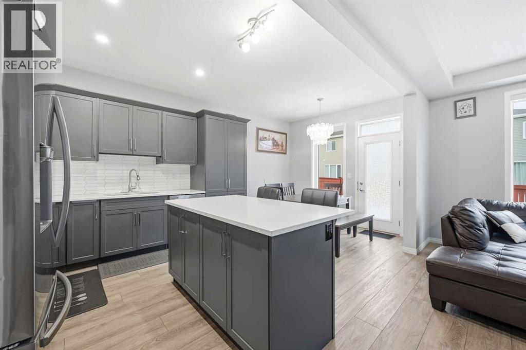 9 Osborne Link, Airdrie, Alberta  T4B 5E4 - Photo 8 - A2277275