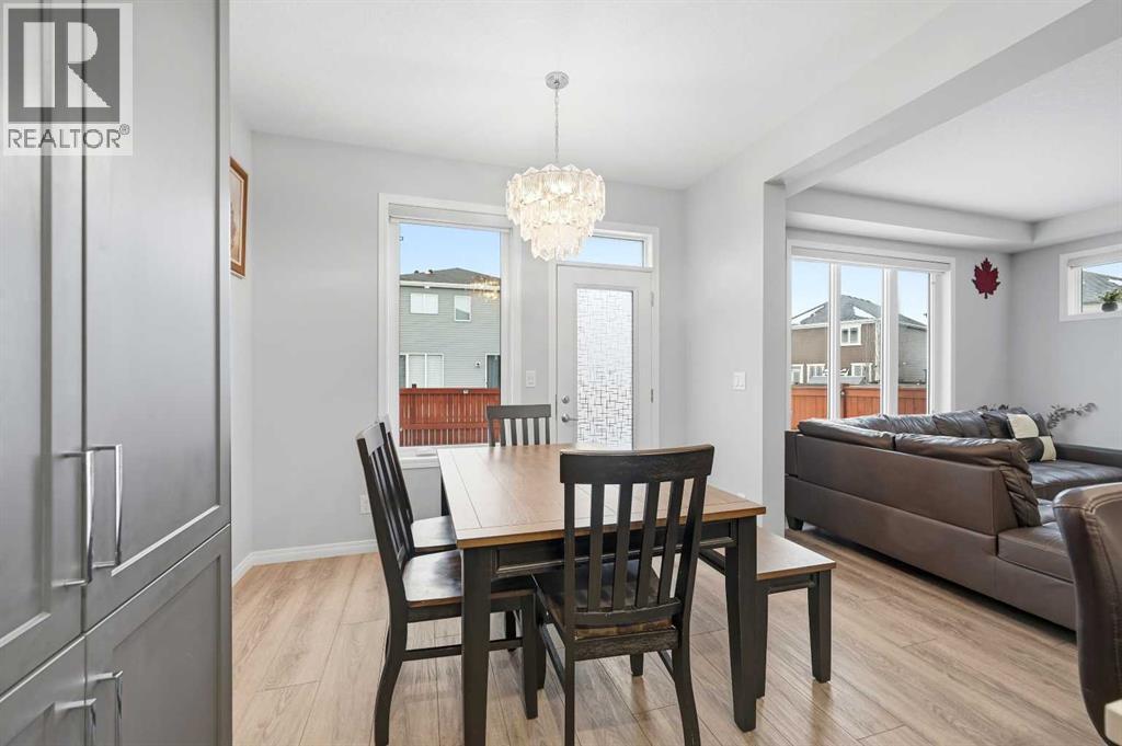 9 Osborne Link, Airdrie, Alberta  T4B 5E4 - Photo 18 - A2277275