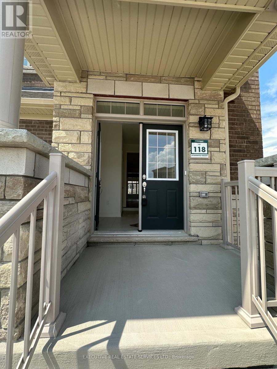 67 Bloomfield Crescent, Cambridge, Ontario  N1R 5S2 - Photo 4 - X12731338