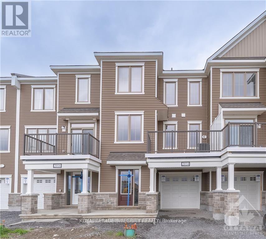 2014 LEINSTER CIRCLE, Ottawa, Ontario