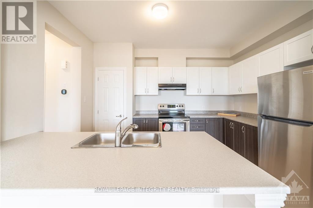 2014 Leinster Circle, Ottawa, Ontario  K2S 2Z4 - Photo 7 - X12731340