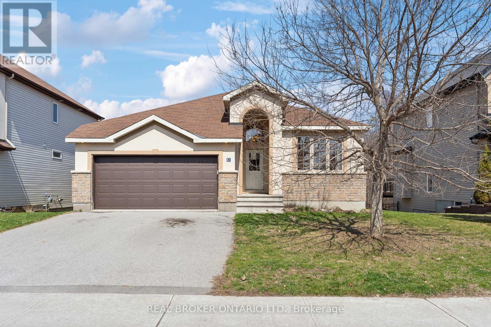 51 WATERSIDE DRIVE, Carleton Place, Ontario