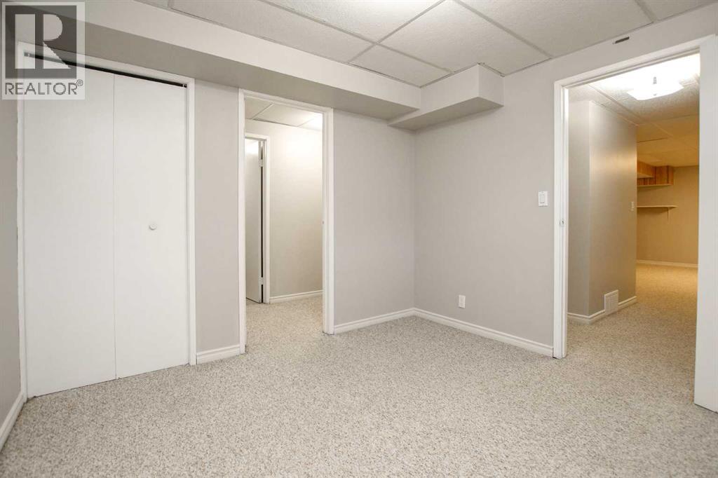 69 Erickson Drive, Red Deer, Alberta  T4R 1X8 - Photo 33 - A2279865