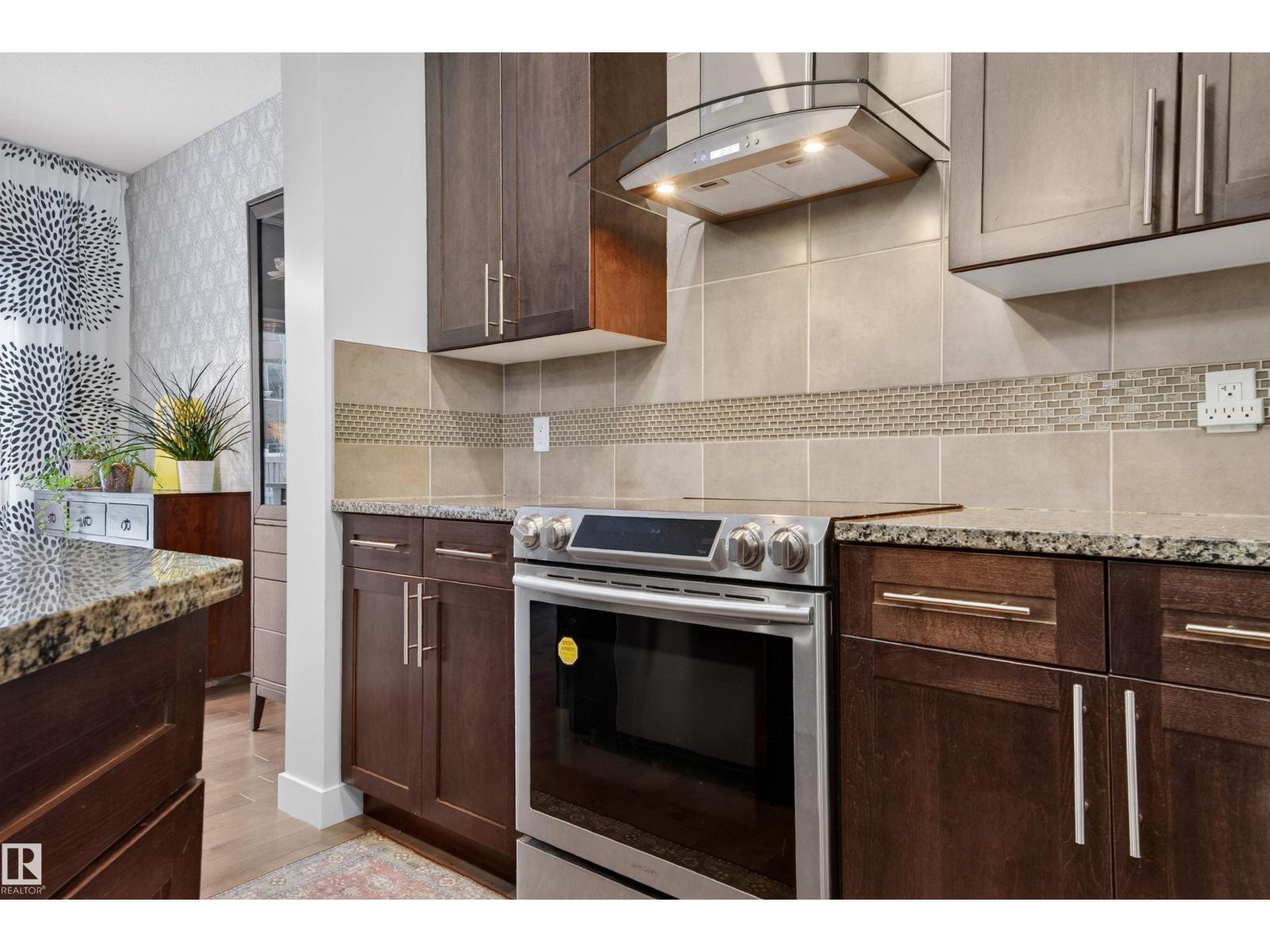 21615 84 Av Nw, Edmonton, Alberta  T5T 4W2 - Photo 11 - E4471138