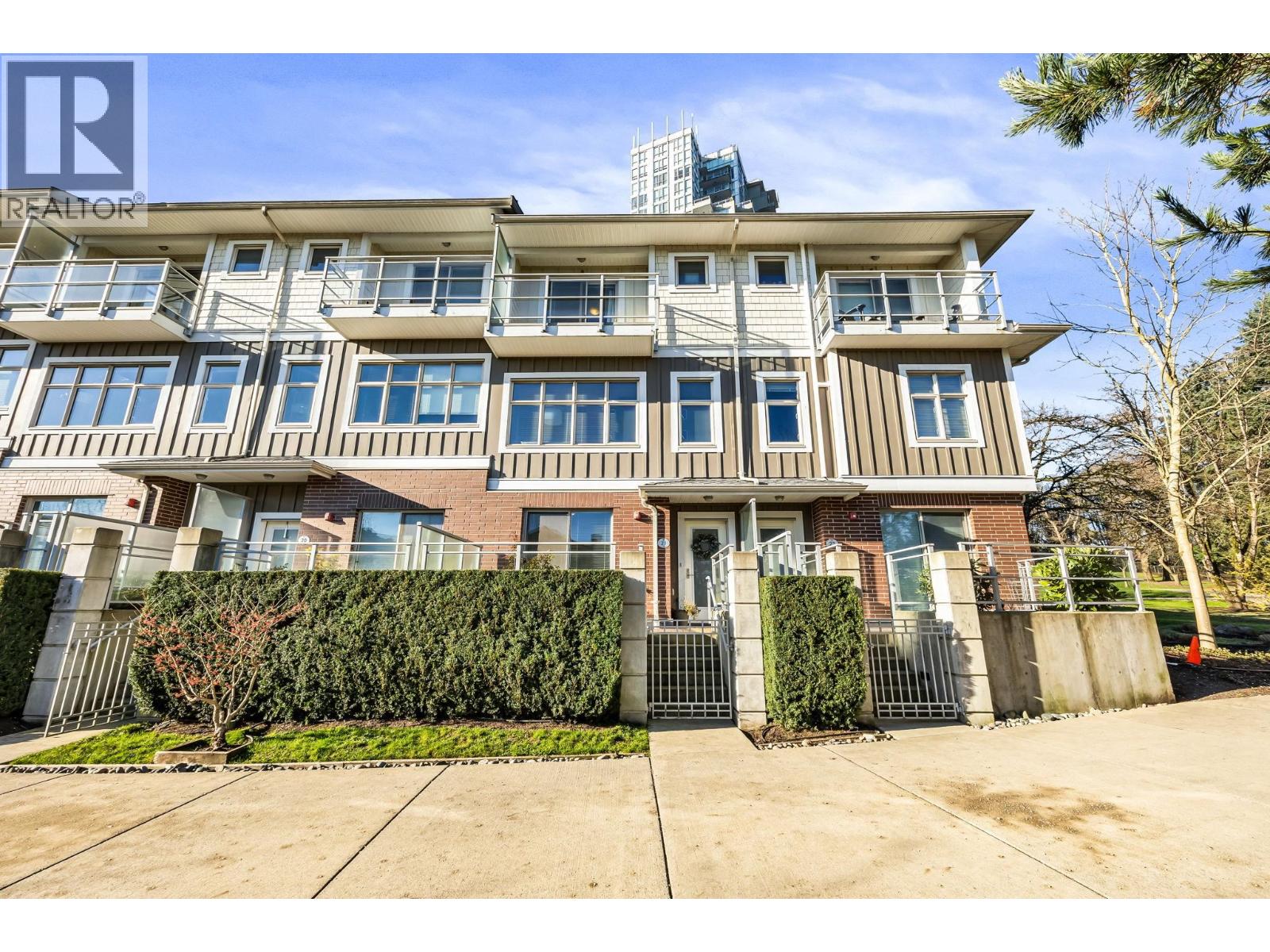 TH21 271 FRANCIS WAY, New Westminster, British Columbia