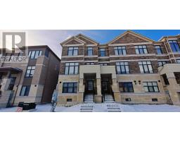16 KAHSHE LANE, Richmond Hill, Ontario