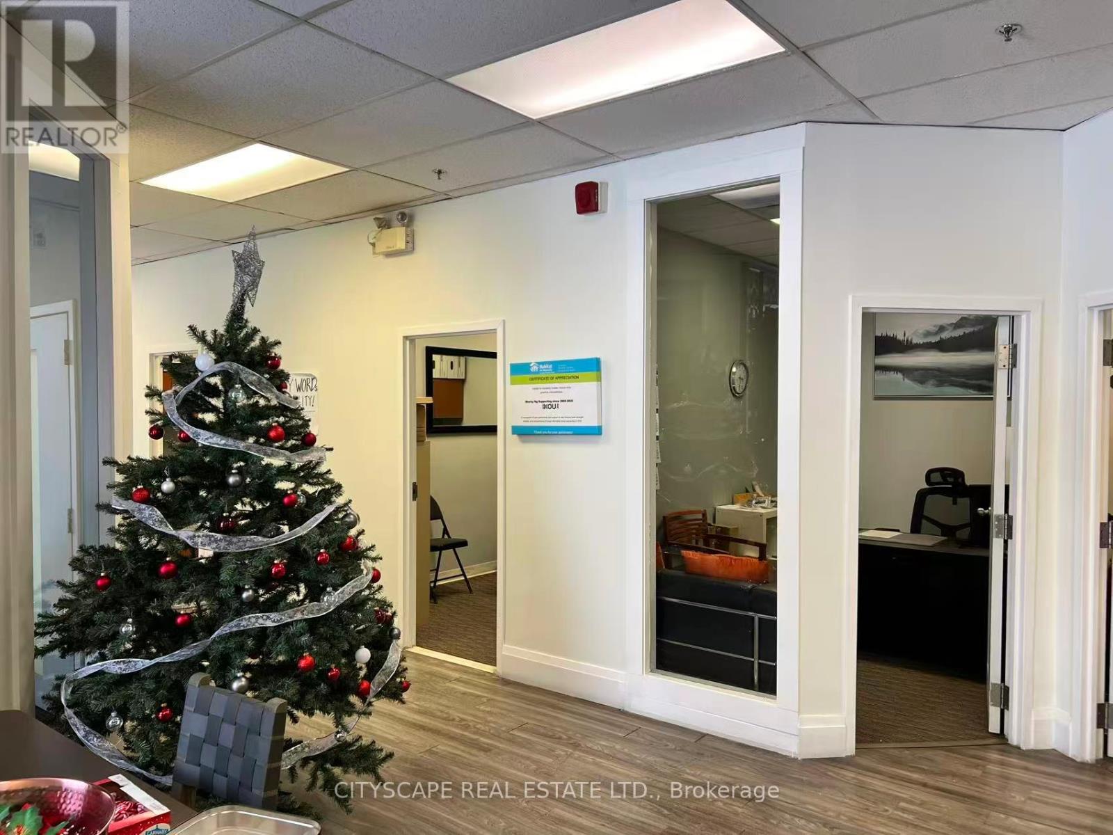 102 - 100 Steelcase Road, Markham, Ontario  L3R 1E8 - Photo 7 - N12731366