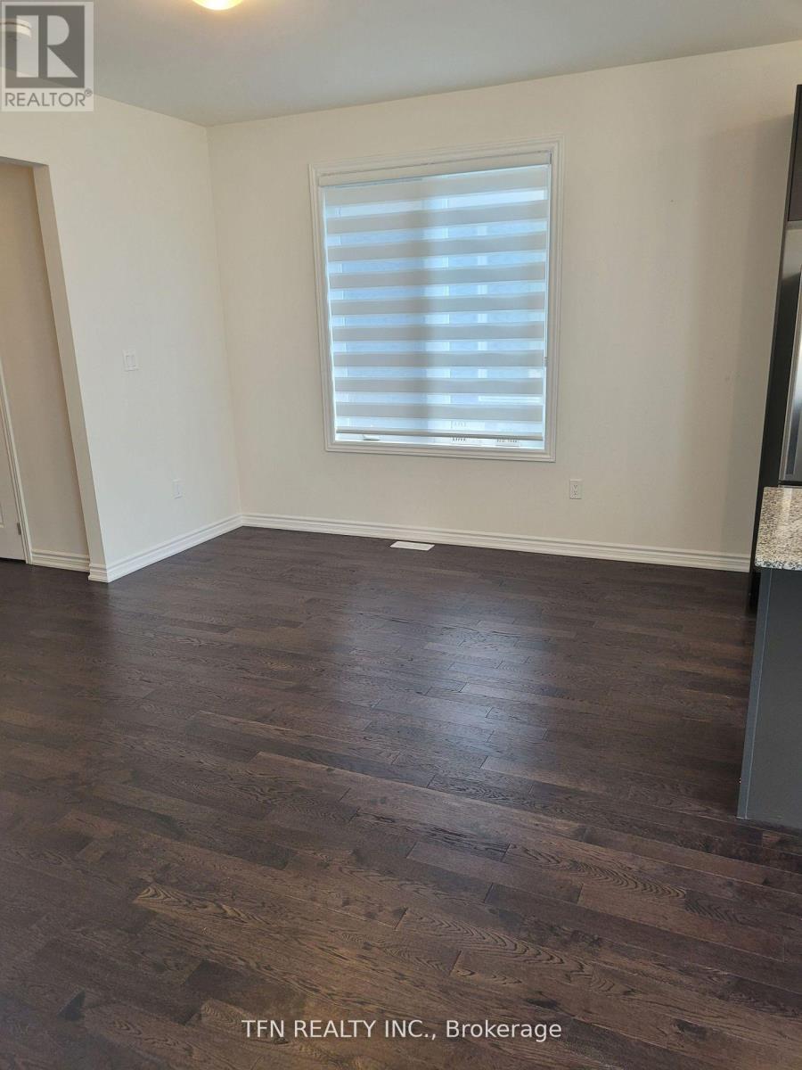 3213 Mosley Street, Wasaga Beach, Ontario  L9Z 1V4 - Photo 11 - S12731342