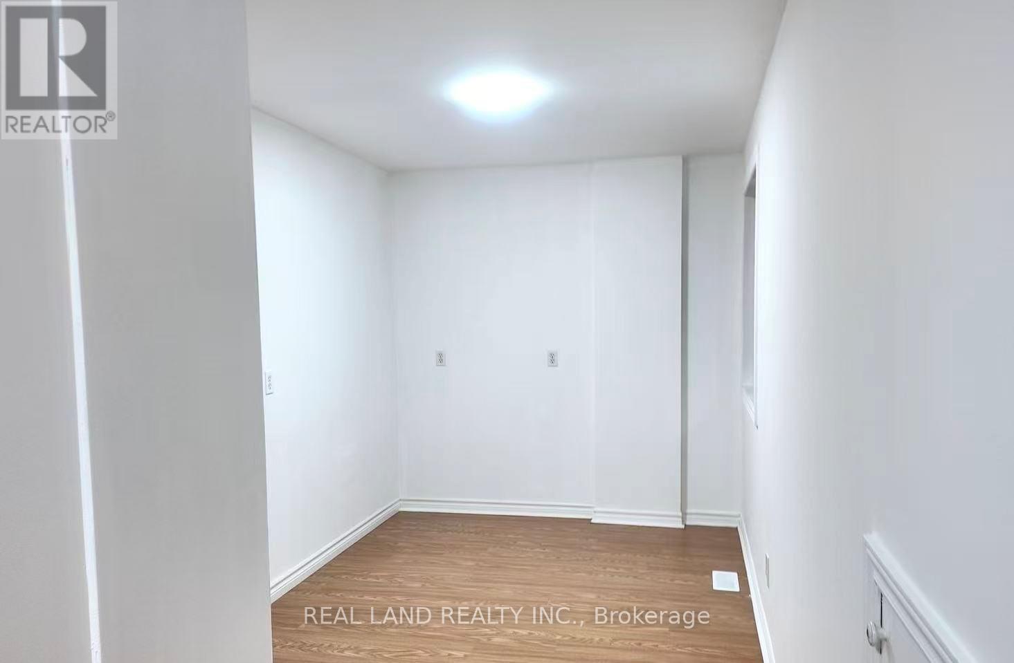 132 Edgecroft Road, Toronto, Ontario  M8Z 2C3 - Photo 16 - W12731348