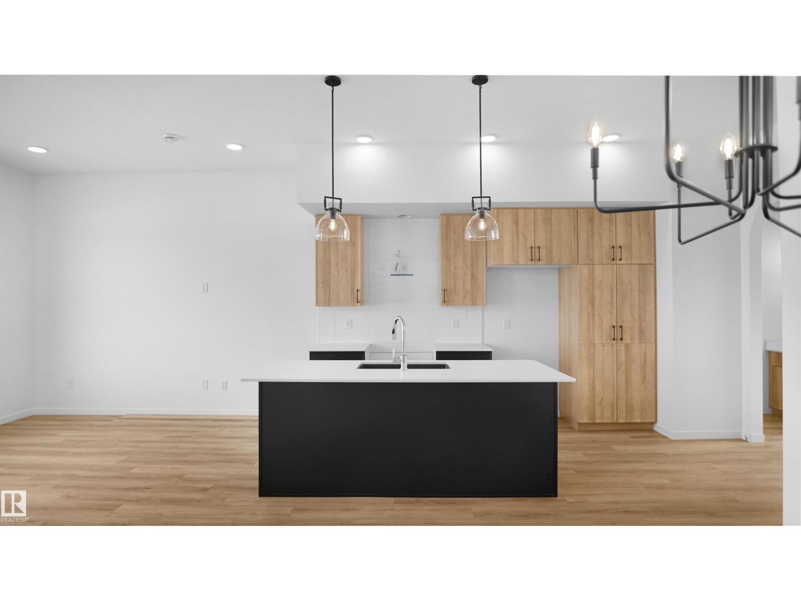 20705 42 Av Nw, Edmonton, Alberta  T6M 0R8 - Photo 7 - E4471142