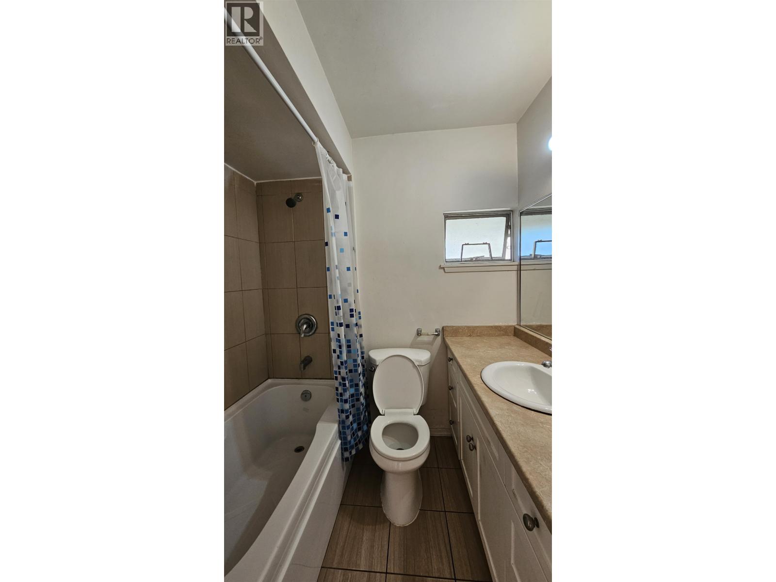 23 5760 Hastings Street, Burnaby, British Columbia  V5B 1R6 - Photo 12 - R3083307